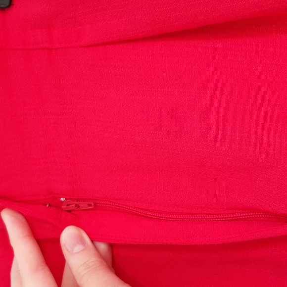 Pink pleated waist skirt with pockets - Picture 2 of 10